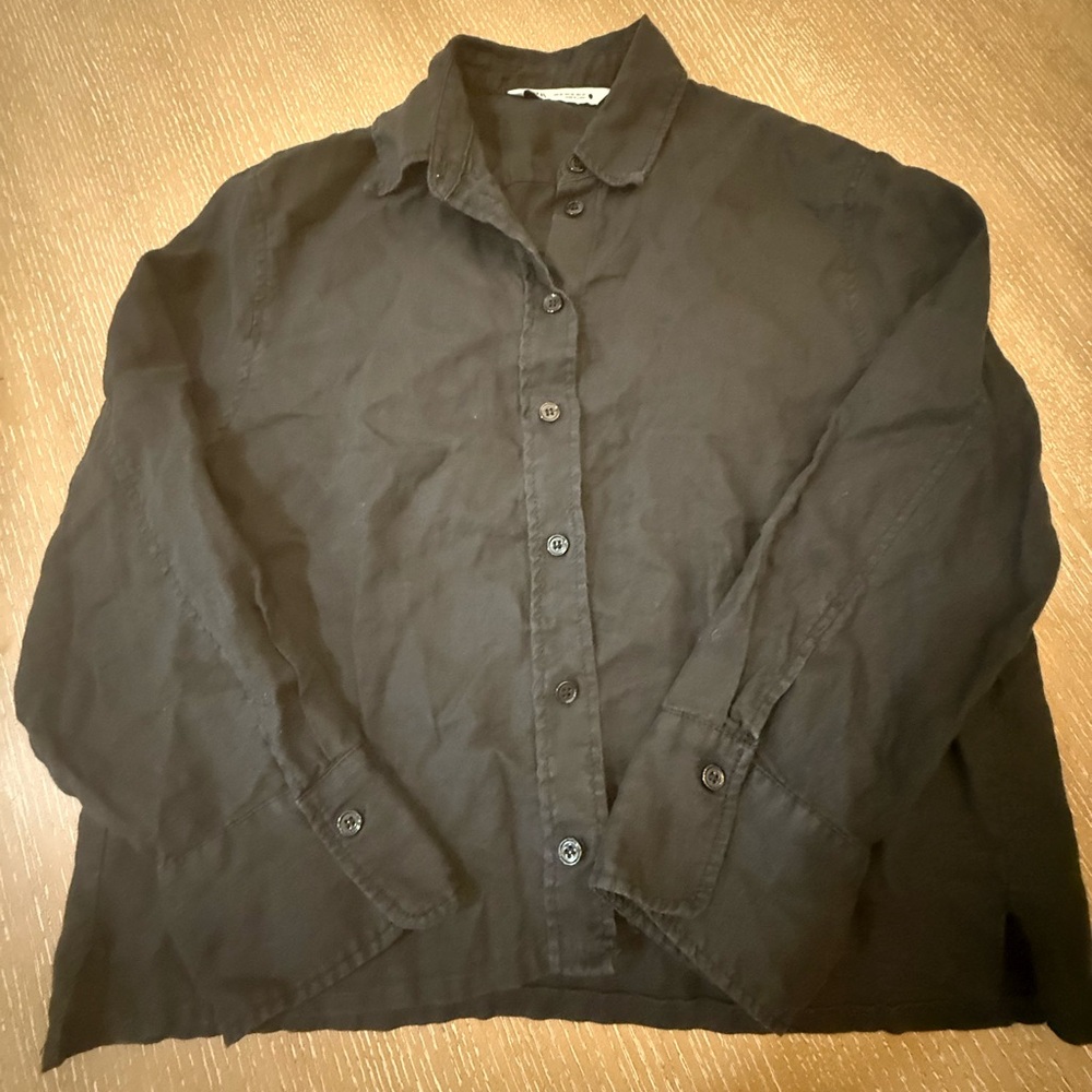 Zara women’s black button up long sleeve